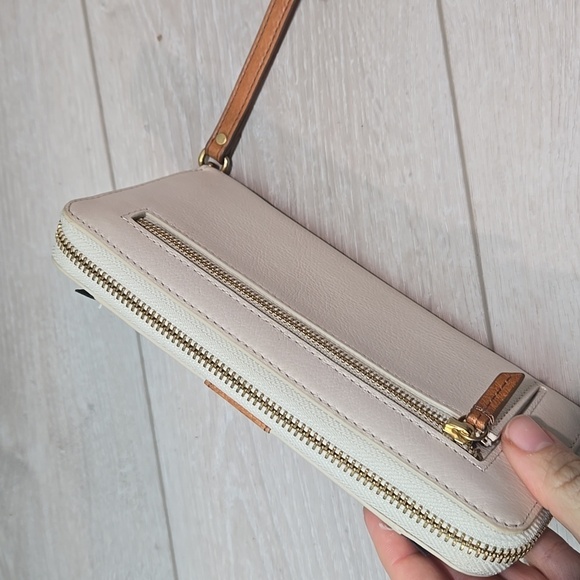 Fossil Women Emma RFID Zip clutch Leather Wallet - Picture 11 of 13